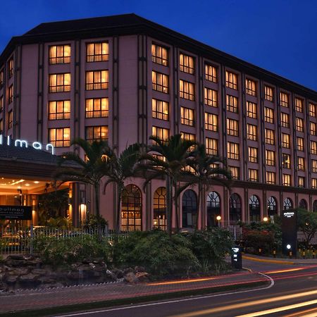 Hotel Pullman Nairobi Upper Hill Esterno foto