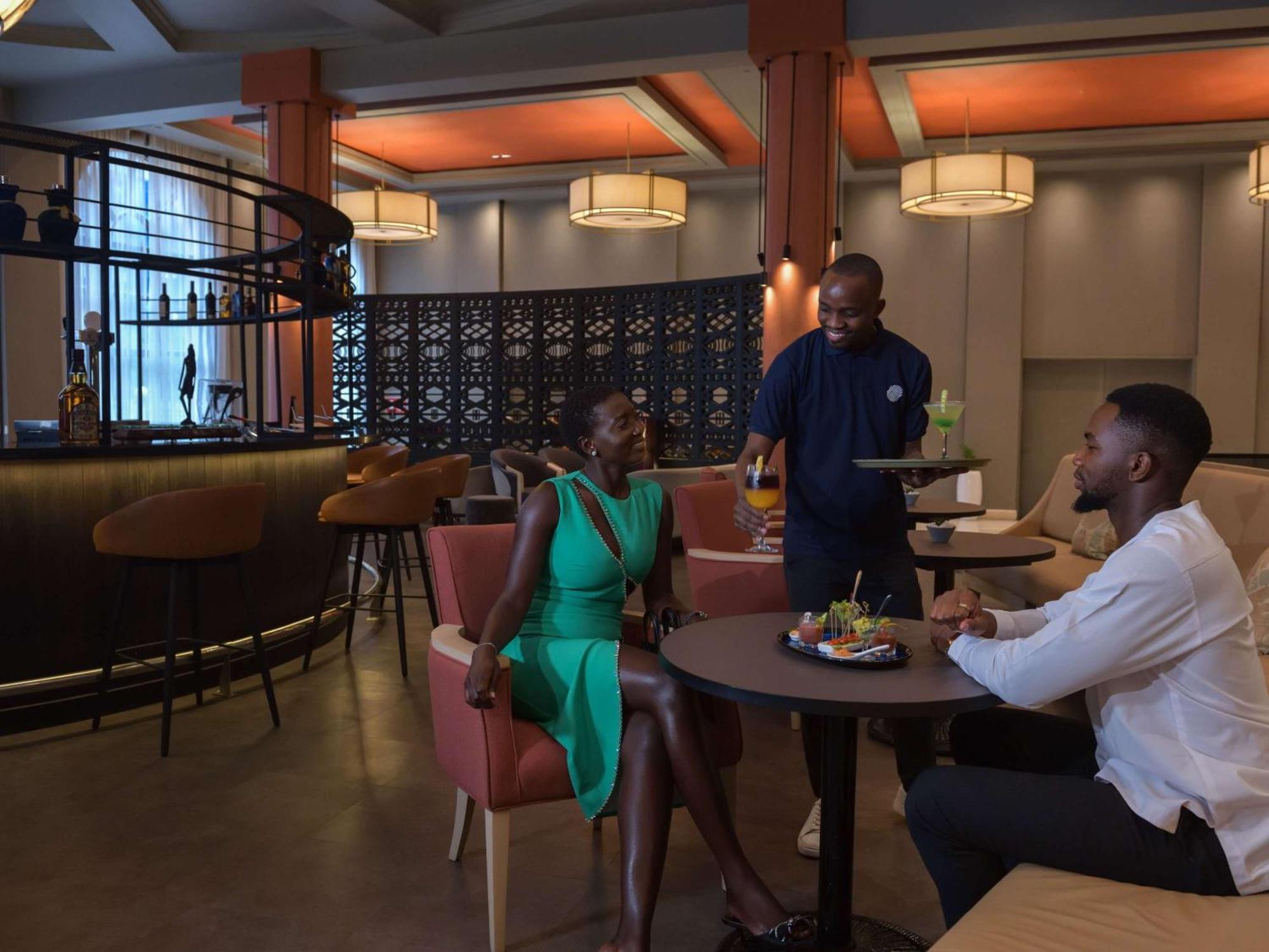 Hotel Pullman Nairobi Upper Hill Esterno foto