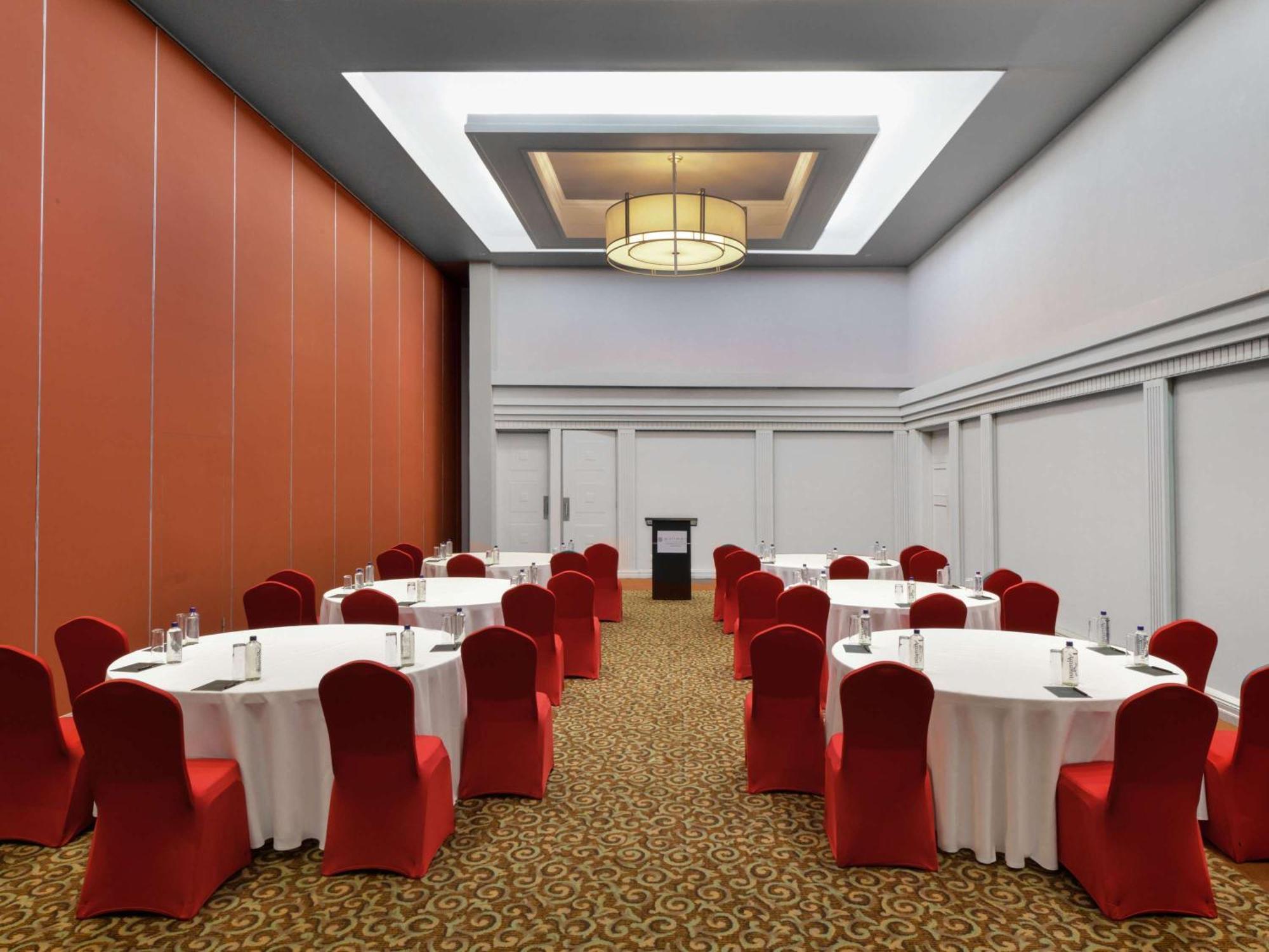 Hotel Pullman Nairobi Upper Hill Esterno foto