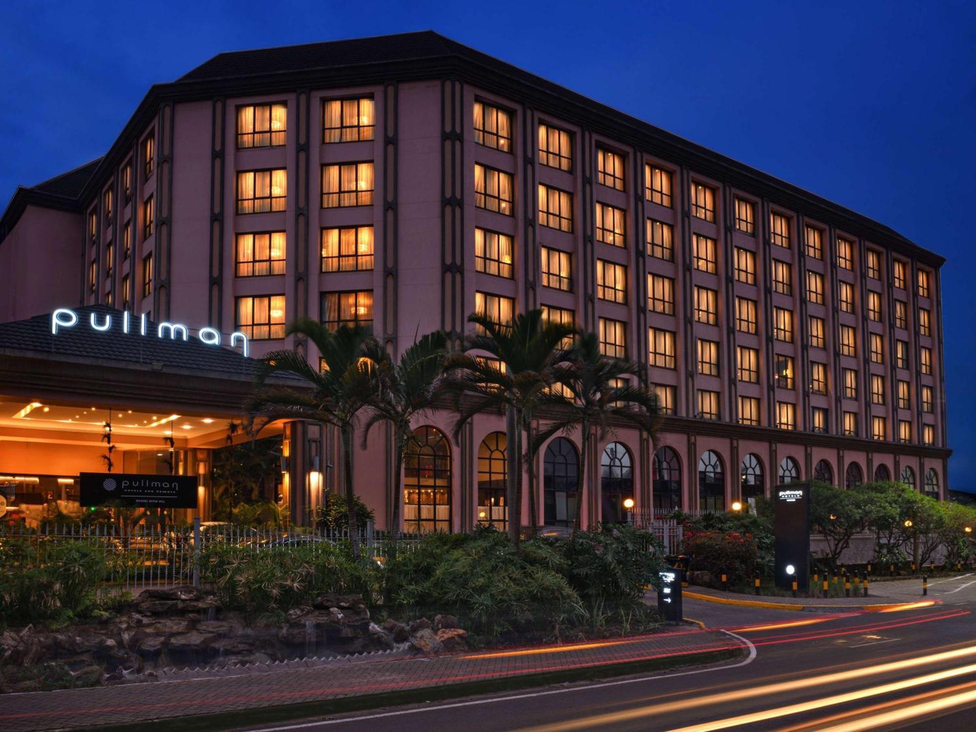 Hotel Pullman Nairobi Upper Hill Esterno foto